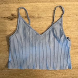 Womens crop tank top